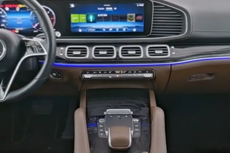 Mercedes-Benz GLE 450 (Clasa GLE) din 2023 cu 24.795 km - oferta MER180430 - foto 7