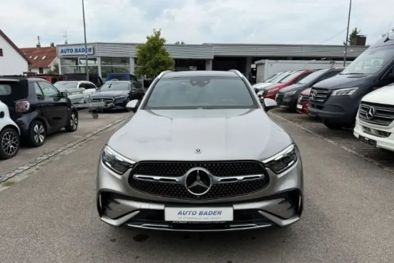 Mercedes-Benz GLC 220 (Clasa GLC) din 2024 cu 16.400 km - oferta MER180434 - foto 4
