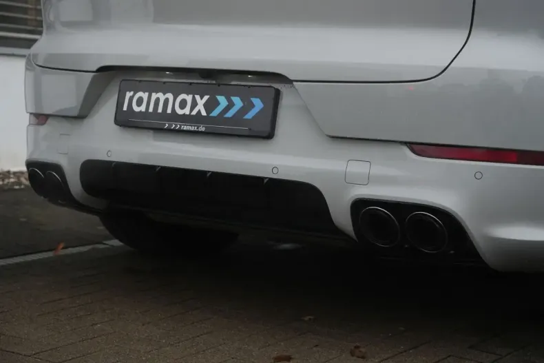 Porsche Cayenne din 2024 cu 16.000 km - oferta POR180435 - foto 10