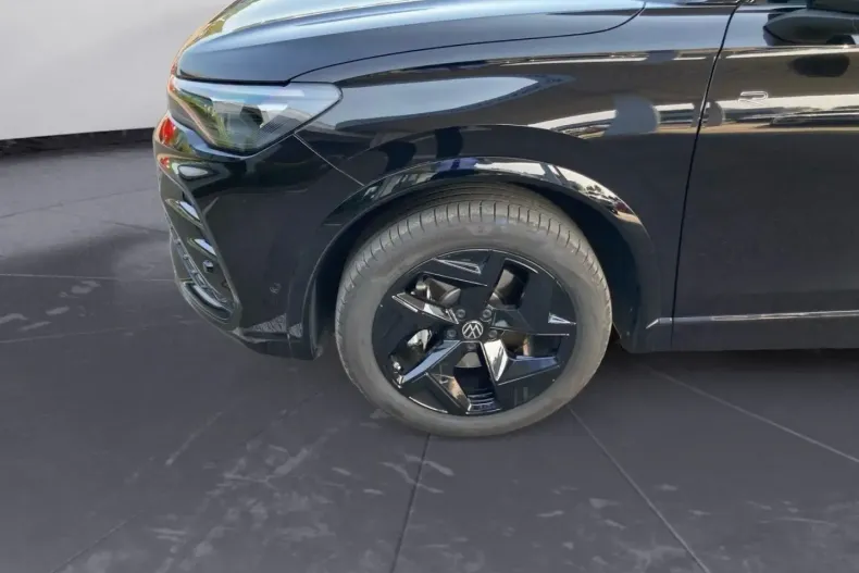 Volkswagen Tiguan din 2025 cu 25.900 km - oferta VOL180437 - foto 11