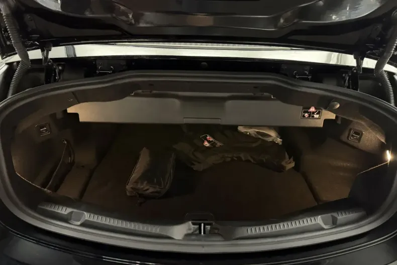 Mercedes-Benz E 300 (Clasa E) din 2023 cu 43.452 km - oferta MER180442 - foto 13