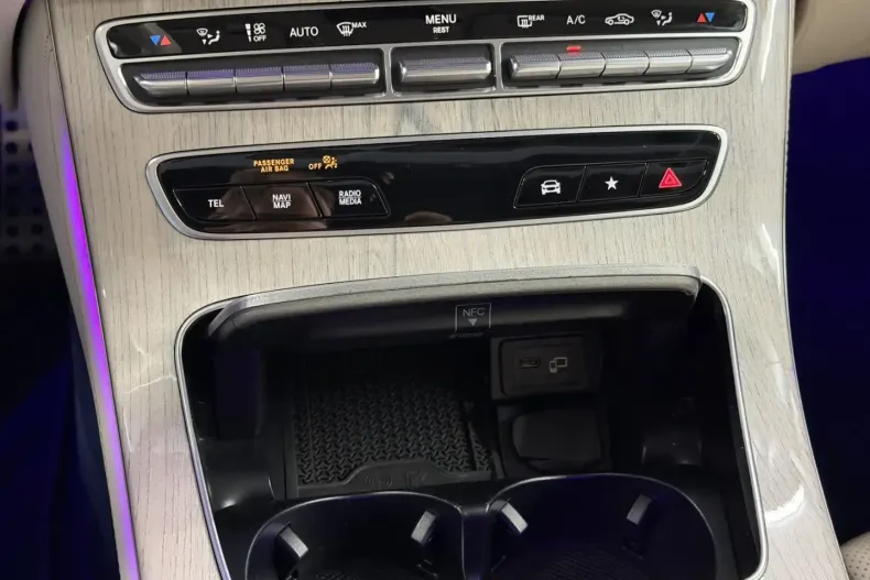 Mercedes-Benz E 300 (Clasa E) din 2023 cu 43.452 km - oferta MER180442 - foto 27