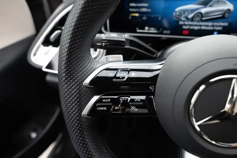 Mercedes-Benz E 220 din 2025 cu 14.886 km - oferta MER180445 - foto 17