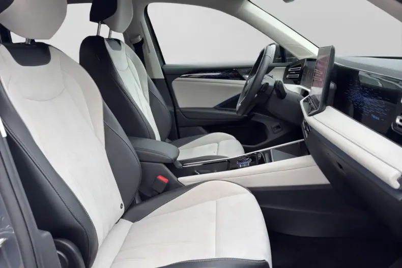 Volkswagen Tiguan din 2024 cu 12.200 km - oferta VOL180446 - foto 3