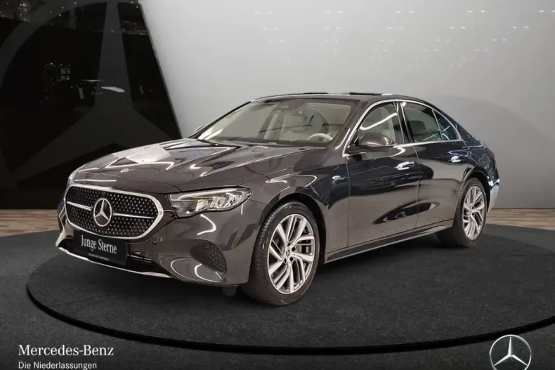 Mercedes-Benz E 300 (Clasa E) din 2025 cu 7.658 km - oferta MER180447 - foto 2