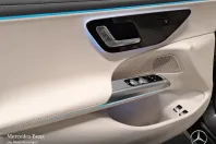 Mercedes-Benz E 300 (Clasa E) din 2025 cu 7.658 km - oferta MER180447 - foto 14