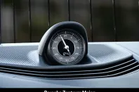 Porsche Taycan din 2022 cu 22.650 km - oferta POR180448 - foto 18