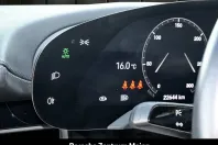 Porsche Taycan din 2022 cu 22.650 km - oferta POR180448 - foto 19