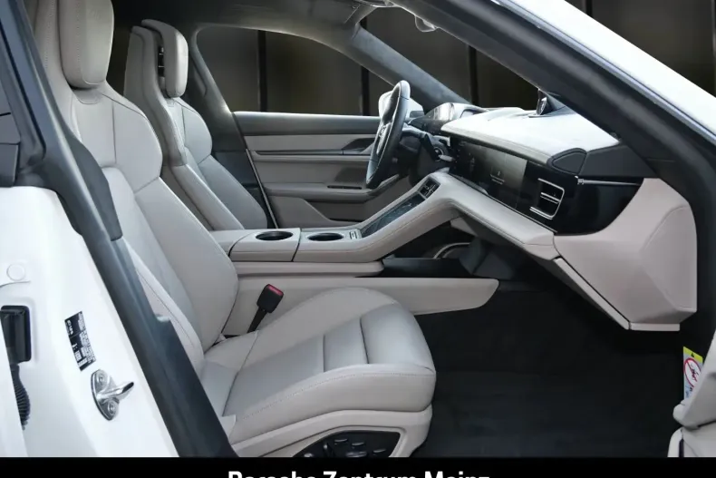 Porsche Taycan din 2022 cu 22.650 km - oferta POR180448 - foto 23