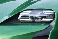 Porsche Taycan din 2022 cu 29.900 km - oferta POR180449 - foto 8