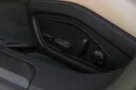 Porsche Taycan din 2022 cu 29.900 km - oferta POR180449 - foto 26