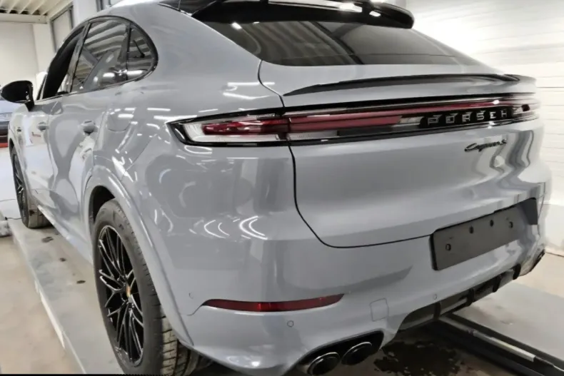 Porsche Cayenne din 2024 cu 29.999 km - oferta POR180453 - foto 3