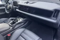 Porsche Cayenne din 2024 cu 16.800 km - oferta POR180455 - foto 9