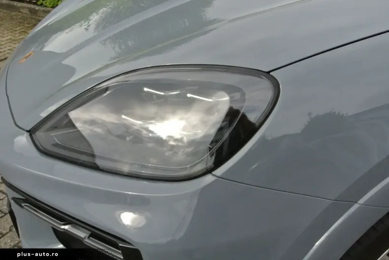 Porsche Cayenne din 2025 cu 6.999 km - oferta POR180460 - foto 27