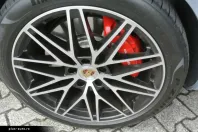 Porsche Cayenne din 2025 cu 6.999 km - oferta POR180460 - foto 29