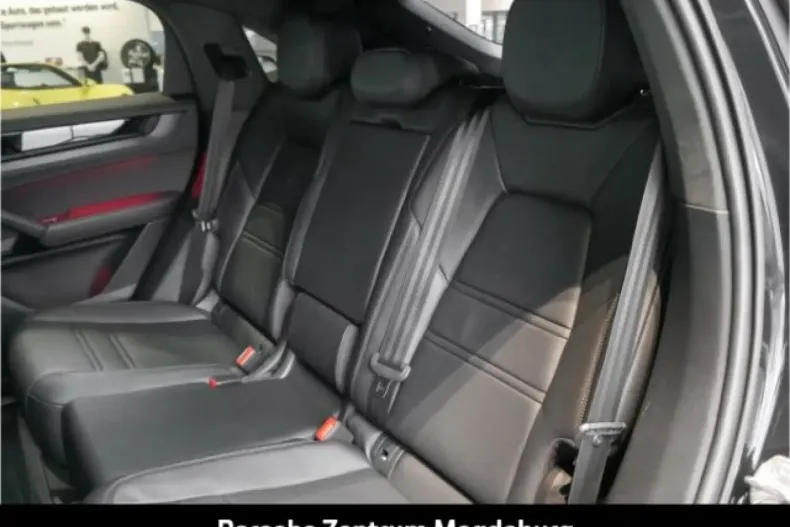 Porsche Cayenne din 2025 cu 19.999 km - oferta POR180461 - foto 17