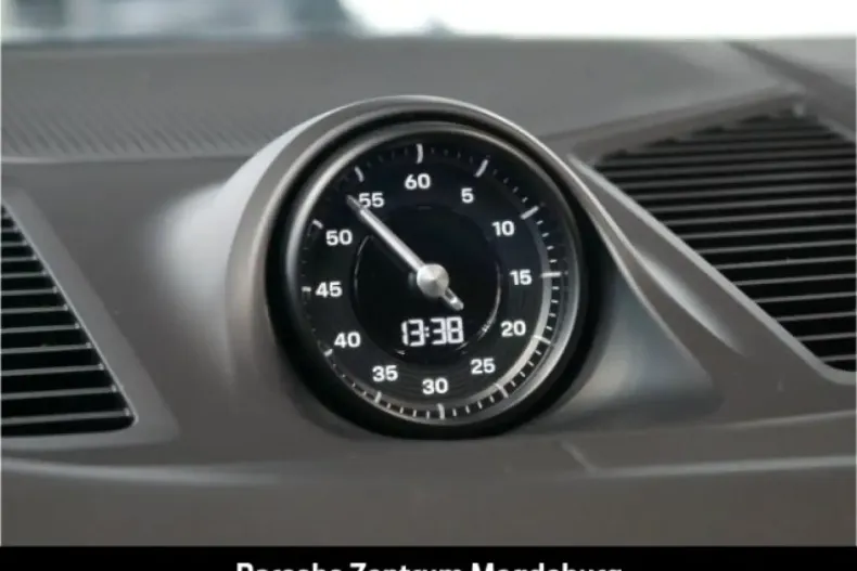 Porsche Cayenne din 2025 cu 19.999 km - oferta POR180461 - foto 30