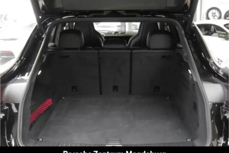 Porsche Cayenne din 2025 cu 19.999 km - oferta POR180461 - foto 32