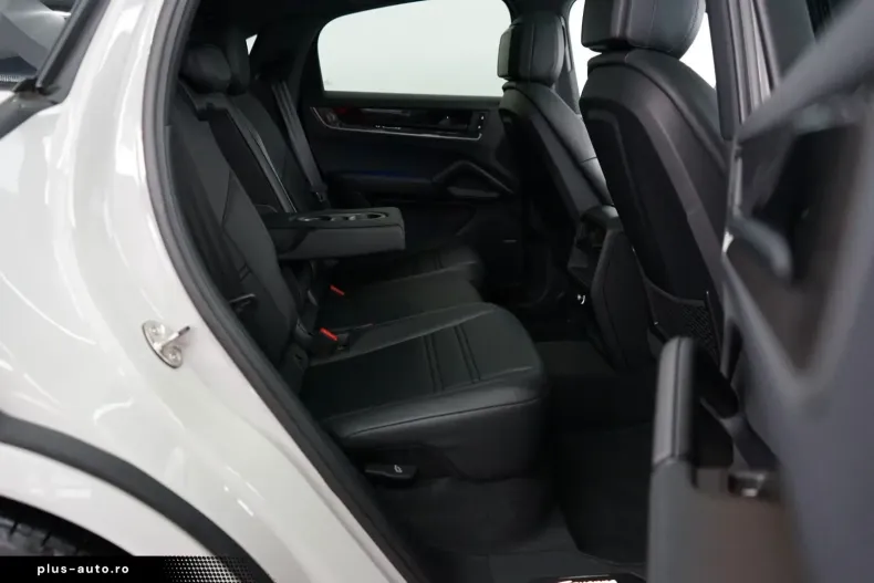 Porsche Cayenne din 2024 cu 9.970 km - oferta POR180464 - foto 22