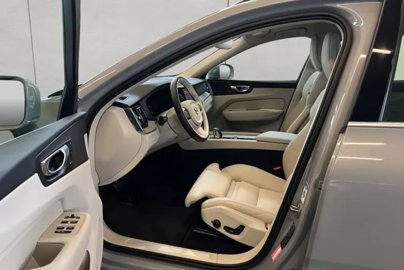 Volvo XC60 din 2024 cu 22.574 km - oferta VOL180467 - foto 10