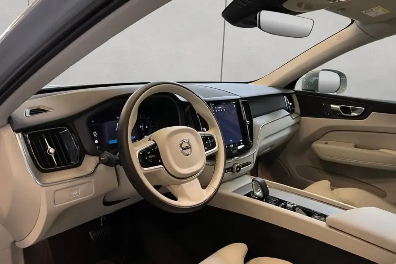 Volvo XC60 din 2024 cu 22.574 km - oferta VOL180467 - foto 11