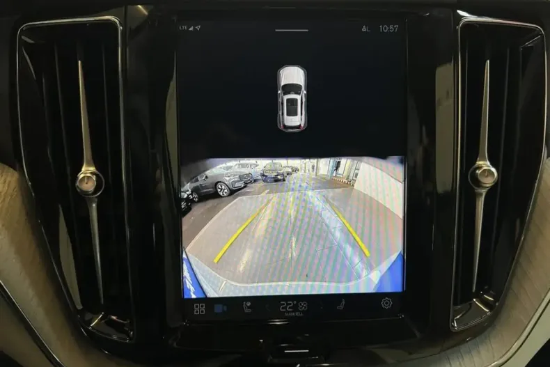 Volvo XC60 din 2024 cu 22.574 km - oferta VOL180467 - foto 23