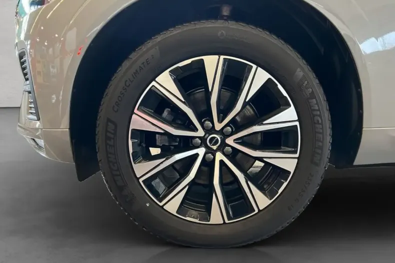 Volvo XC60 din 2024 cu 22.574 km - oferta VOL180467 - foto 28