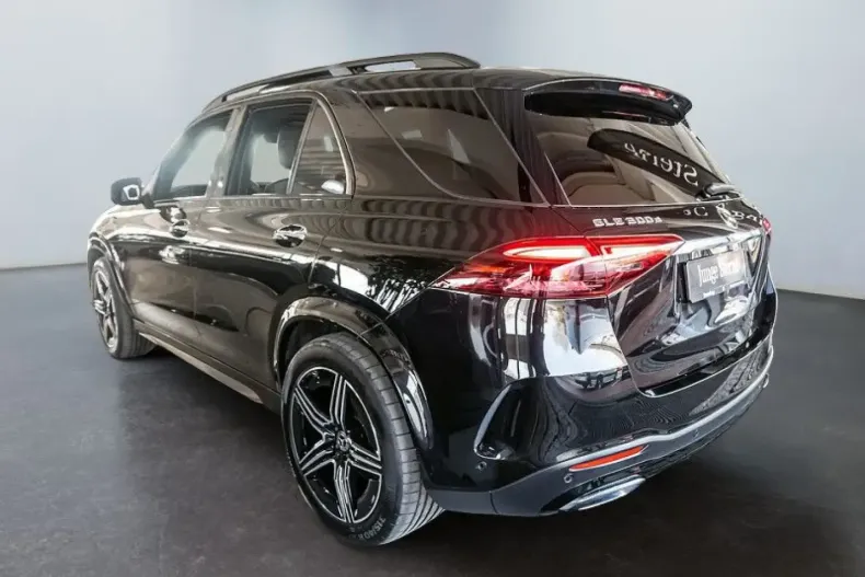 Mercedes-Benz GLE 300 (Clasa GLE) din 2024 cu 8.950 km - oferta MER180469 - foto 3