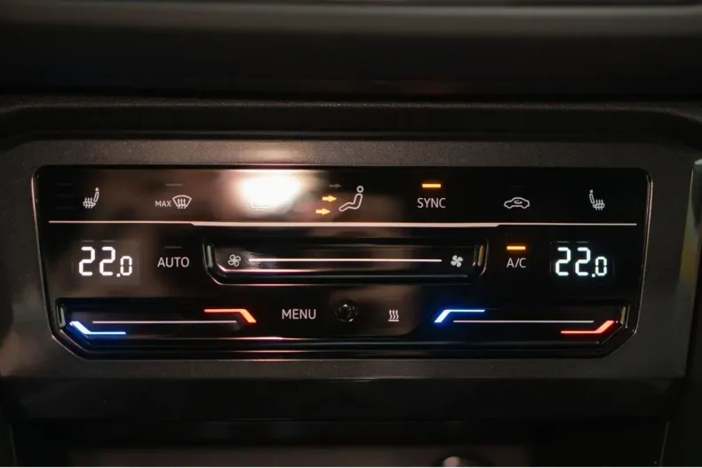 Volkswagen Tiguan din 2021 cu 97.800 km - oferta VOL180473 - foto 11