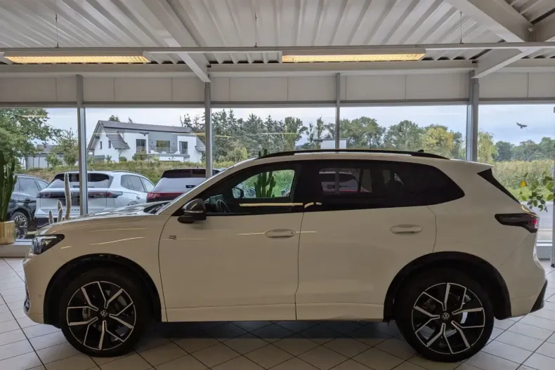 Volkswagen Tiguan din 2025 cu 25.600 km - oferta VOL180477 - foto 3
