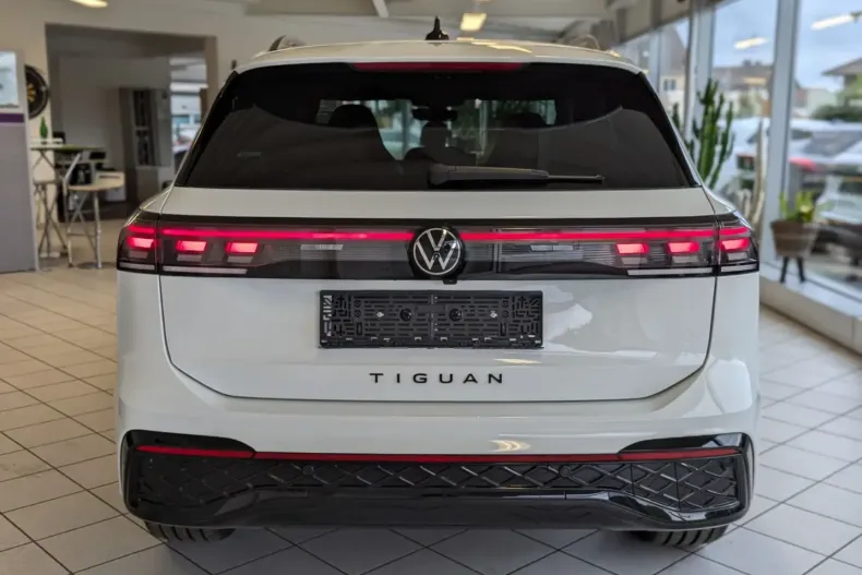 Volkswagen Tiguan din 2025 cu 25.600 km - oferta VOL180477 - foto 5