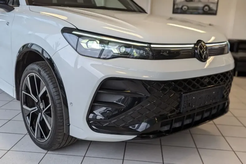 Volkswagen Tiguan din 2025 cu 25.600 km - oferta VOL180477 - foto 8