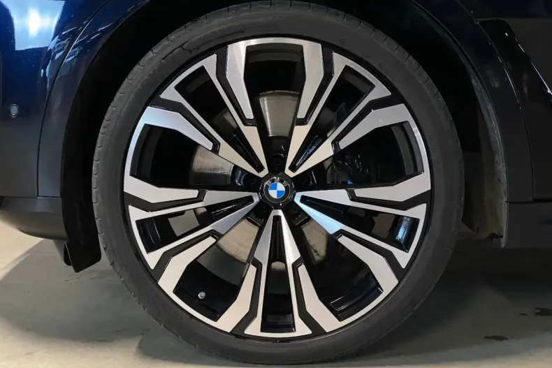 BMW X7 M60 (Seria X) din 2024 cu 37.300 km - oferta BMW180486 - foto 7