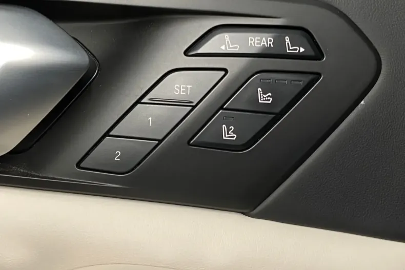 BMW X7 M60 (Seria X) din 2024 cu 37.300 km - oferta BMW180486 - foto 22