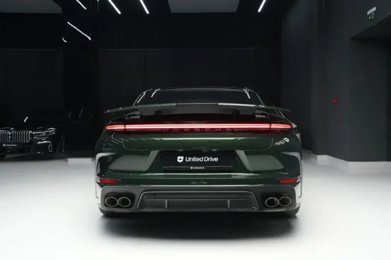 Porsche Panamera din 2024 cu 3.200 km - oferta POR180490 - foto 3