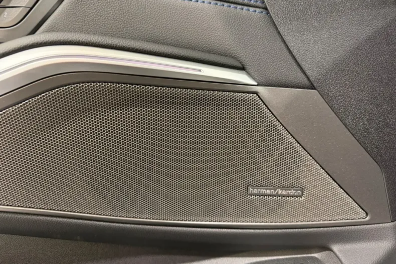 BMW 340 (Seria 3) din 2025 cu 3.990 km - oferta BMW180491 - foto 19