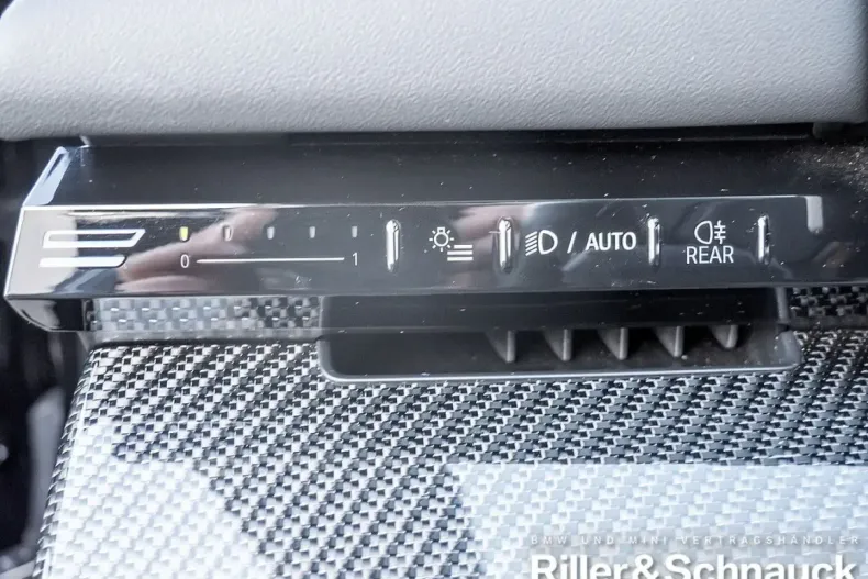 BMW 520 (Seria 5) din 2025 cu 25.731 km - oferta BMW180495 - foto 17