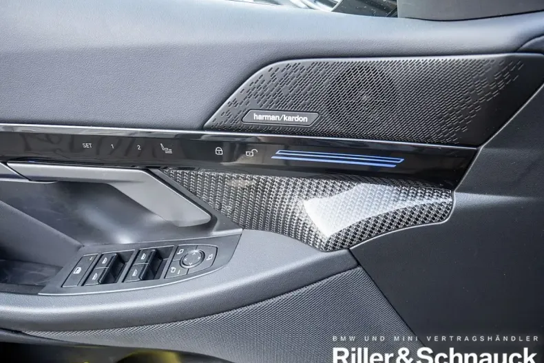 BMW 520 (Seria 5) din 2025 cu 25.731 km - oferta BMW180495 - foto 18