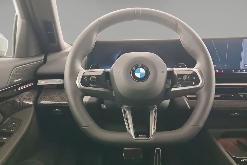 BMW 520 (Seria 5) din 2024 cu 17.299 km - oferta BMW180496 - foto 9