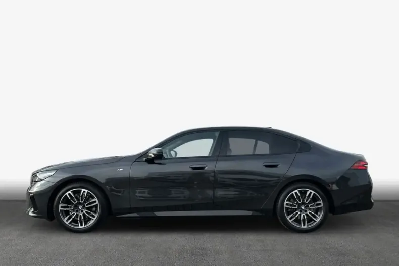 BMW 520 (Seria 5) din 2025 cu 12.047 km - oferta BMW180498 - foto 4