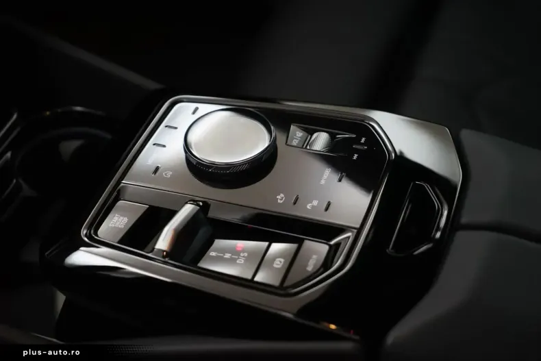 BMW 520 (Seria 5) din 2024 cu 12.700 km - oferta BMW180500 - foto 13