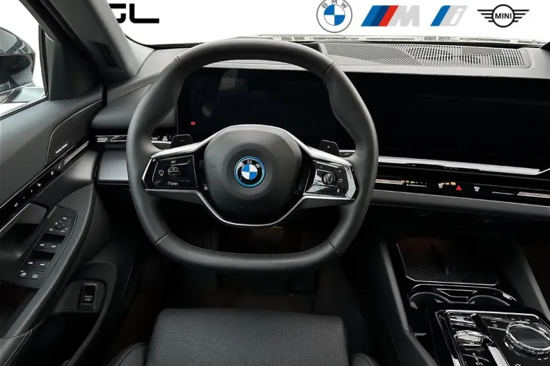 BMW 530 din 2024 cu 19.100 km - oferta BMW180502 - foto 6