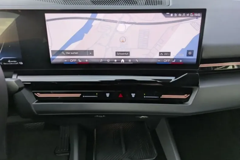 BMW 530 din 2024 cu 34.641 km - oferta BMW180504 - foto 7