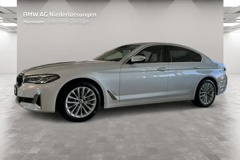 BMW 530 (Seria 5) din 2023 cu 67.522 km - oferta BMW180510 - foto 3