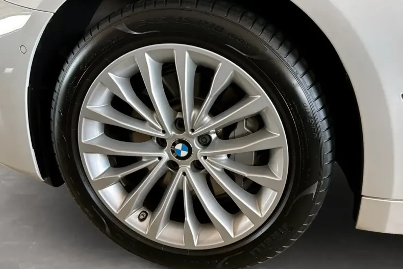 BMW 530 (Seria 5) din 2023 cu 67.522 km - oferta BMW180510 - foto 9