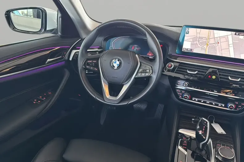 BMW 530 (Seria 5) din 2023 cu 67.522 km - oferta BMW180510 - foto 13