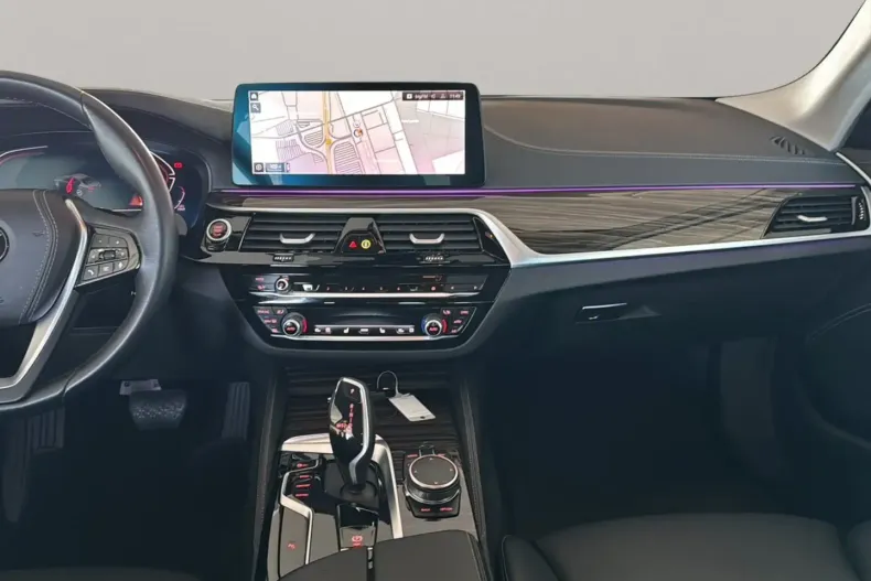 BMW 530 (Seria 5) din 2023 cu 67.522 km - oferta BMW180510 - foto 14