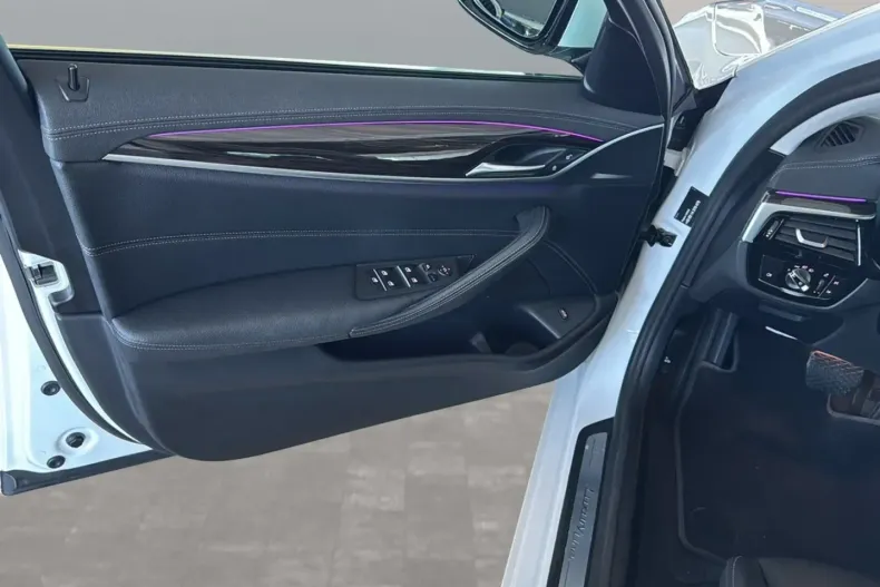 BMW 530 (Seria 5) din 2023 cu 67.522 km - oferta BMW180510 - foto 15