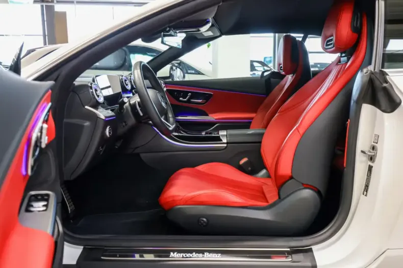 Mercedes-Benz CLE 200 (Clasa CLE) din 2024 cu 2.860 km - oferta MER180515 - foto 6