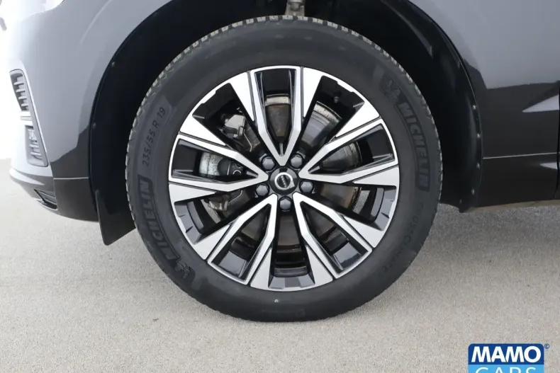 Volvo XC60 din 2022 cu 80.831 km - oferta VOL180517 - foto 11